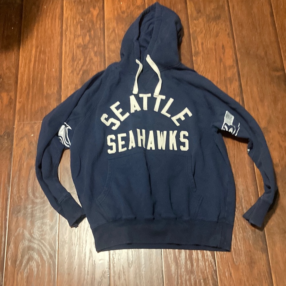 HandsHigh  Seattle Seahawks  Navy Blue sweatshirt